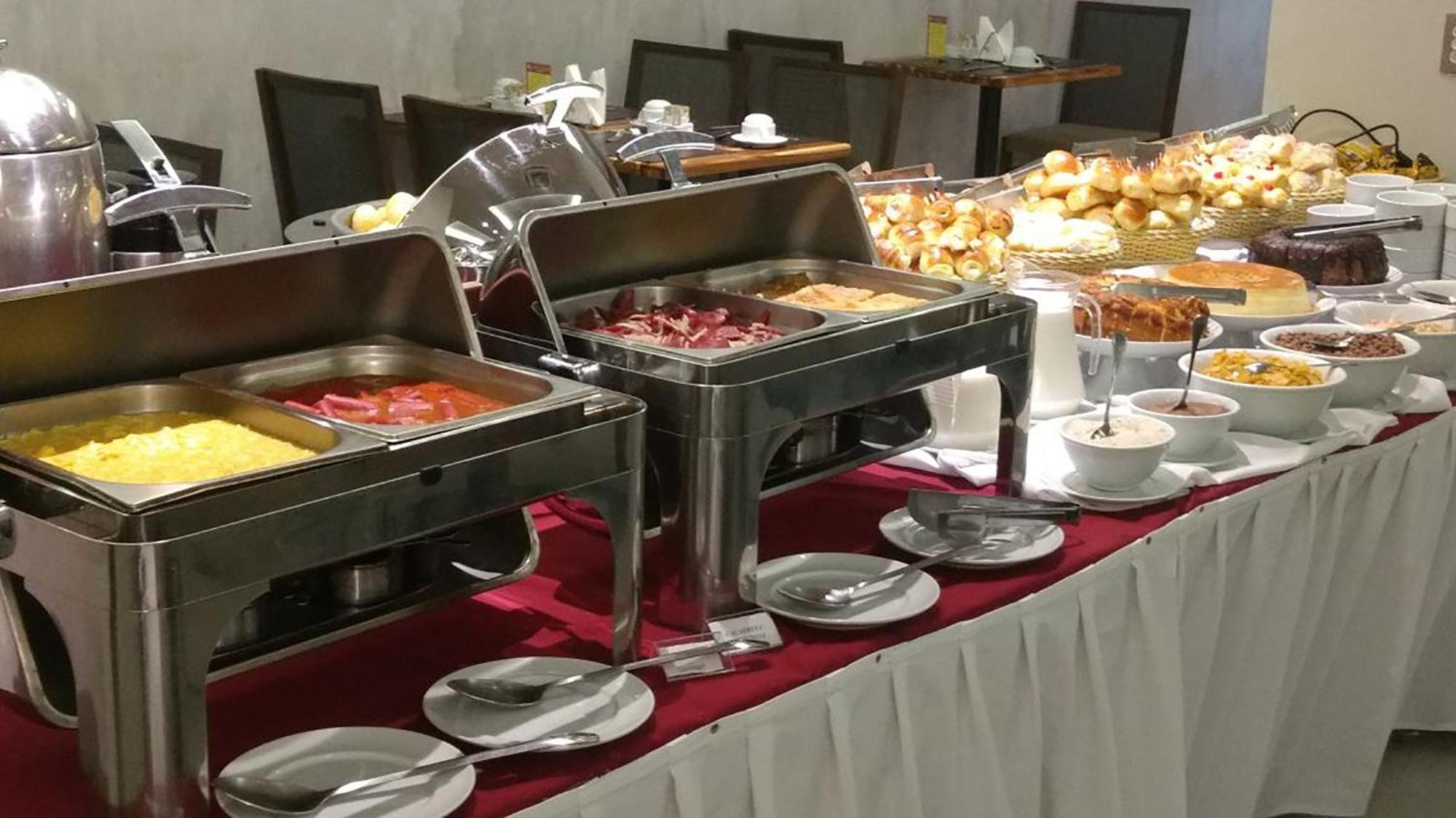 Hotel Atlantico Travel Copacabana Rio de Janeiro Exteriör bild Breakfast buffet