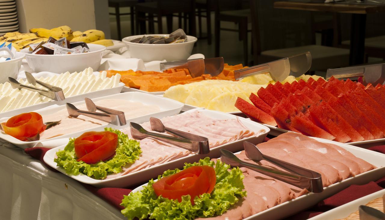 Hotel Atlantico Travel Copacabana Rio de Janeiro Exteriör bild Breakfast buffet